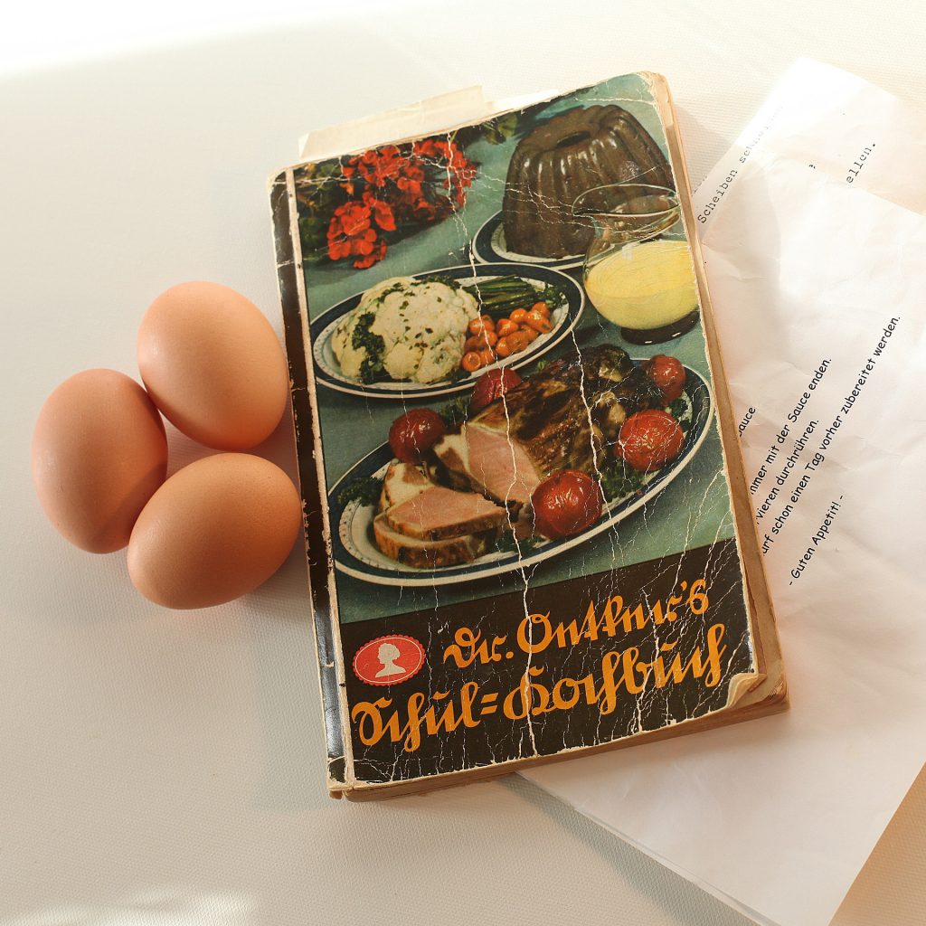 Foto libro de cocina antiguo